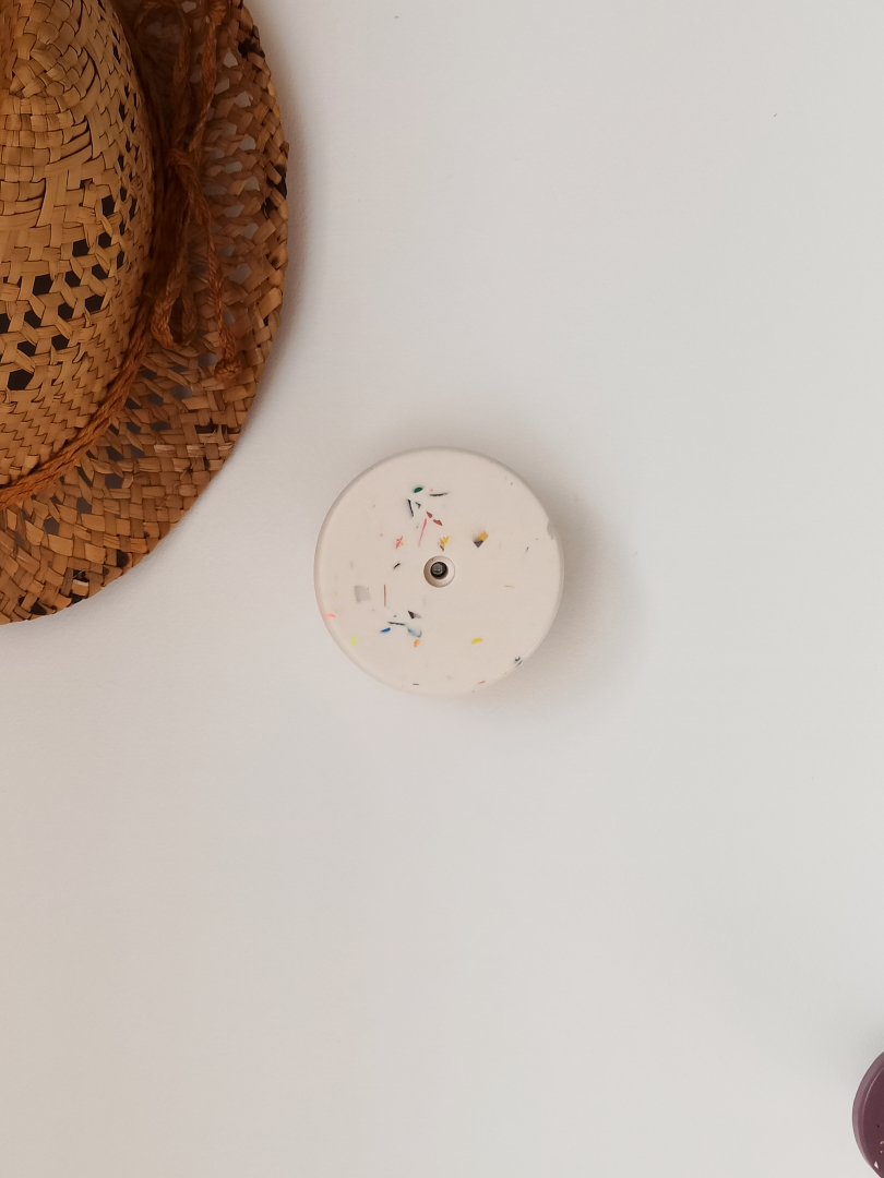 patère_berthe_grande_blanc_terrazzo_multicolore_jesmonite_heydenise-1 - Copie